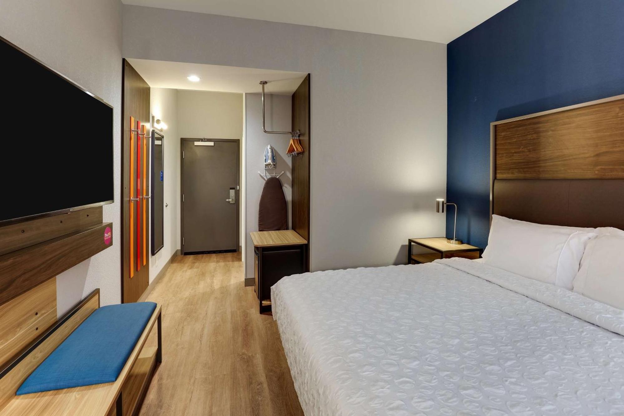 Hotel Tru By Hilton Raleigh Garner Exterior foto